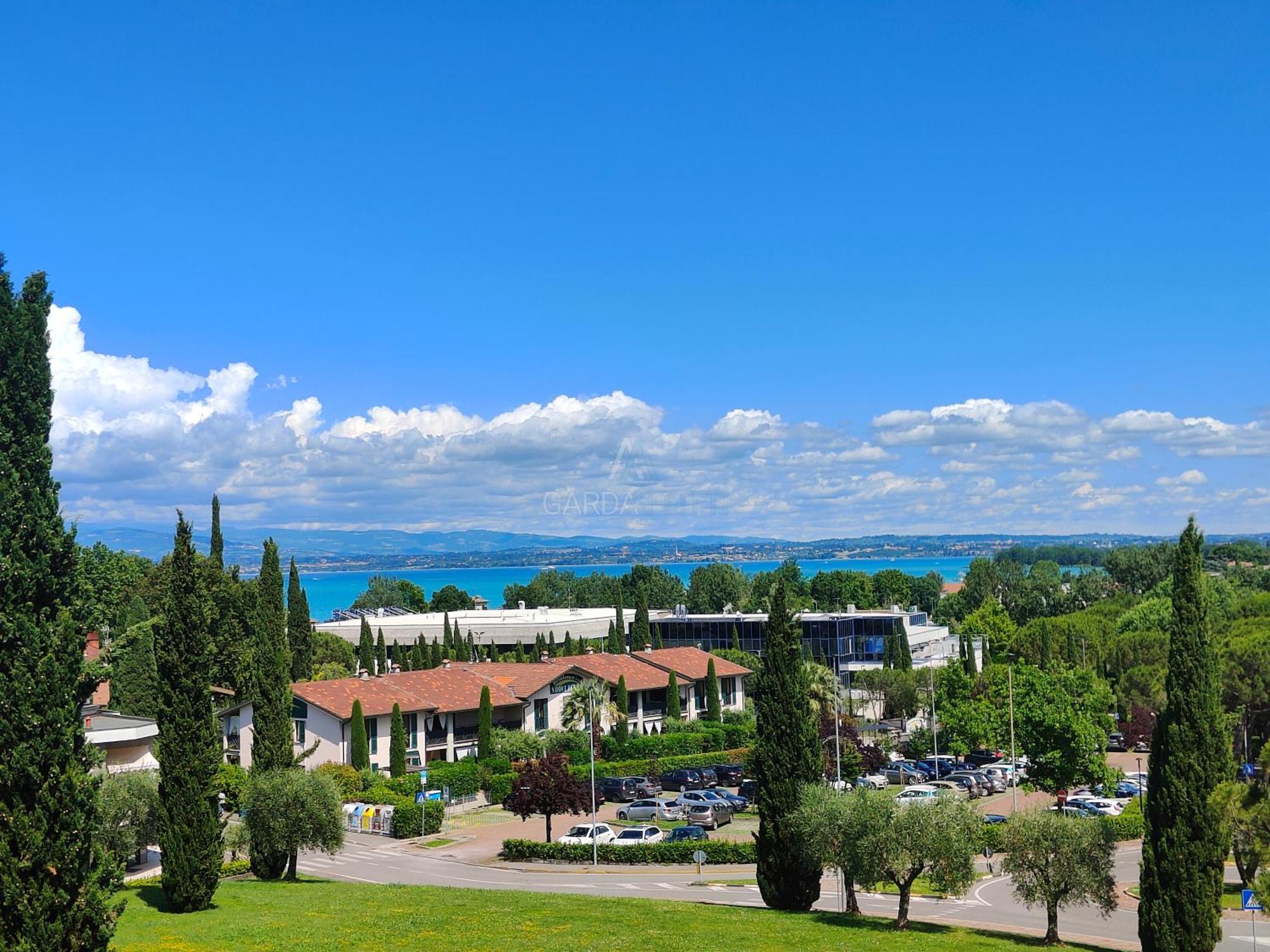 Ossidiana Apartment - Vista Lago - Centrico Sirmione Dış mekan fotoğraf