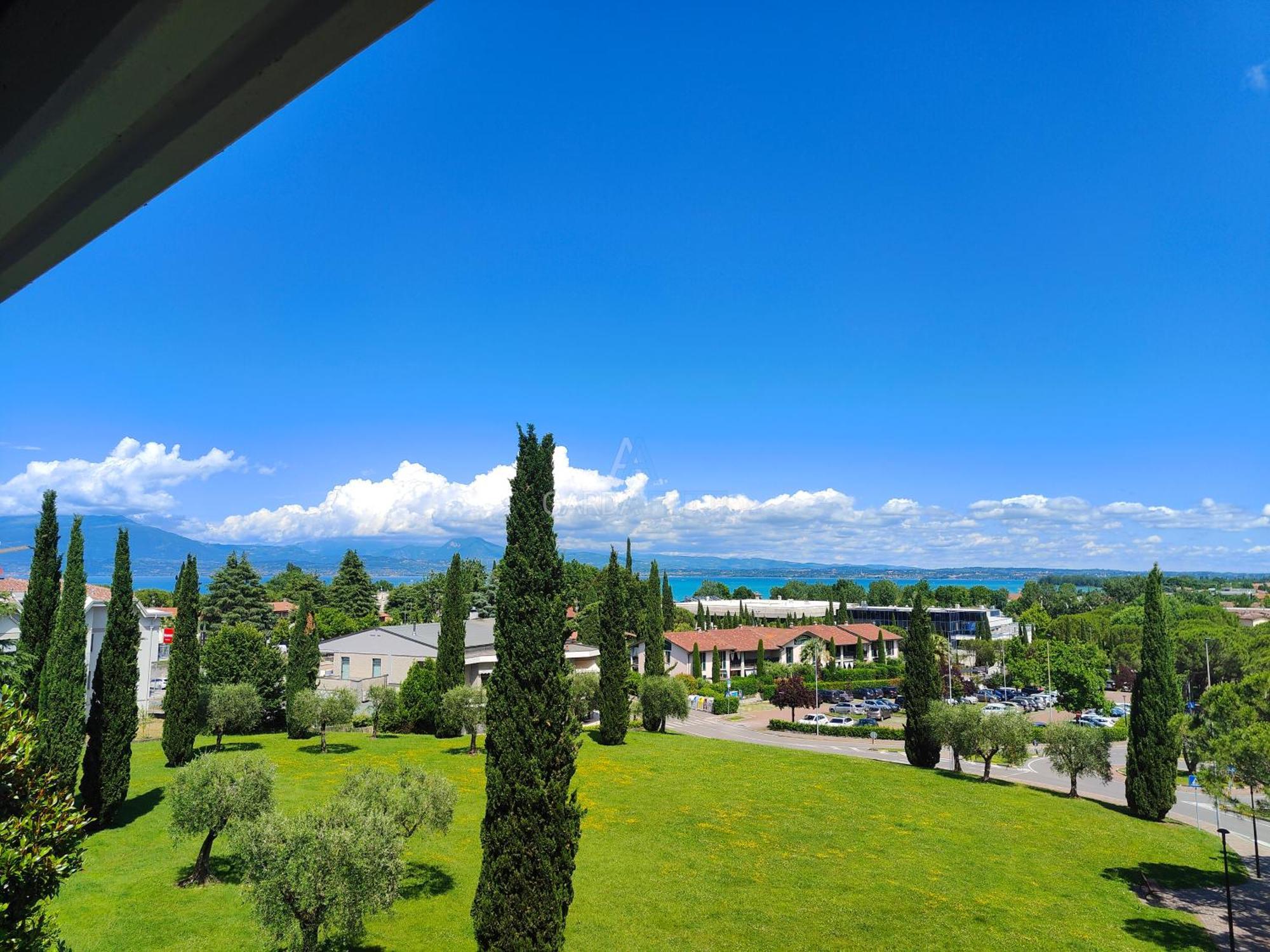 Ossidiana Apartment - Vista Lago - Centrico Sirmione Dış mekan fotoğraf