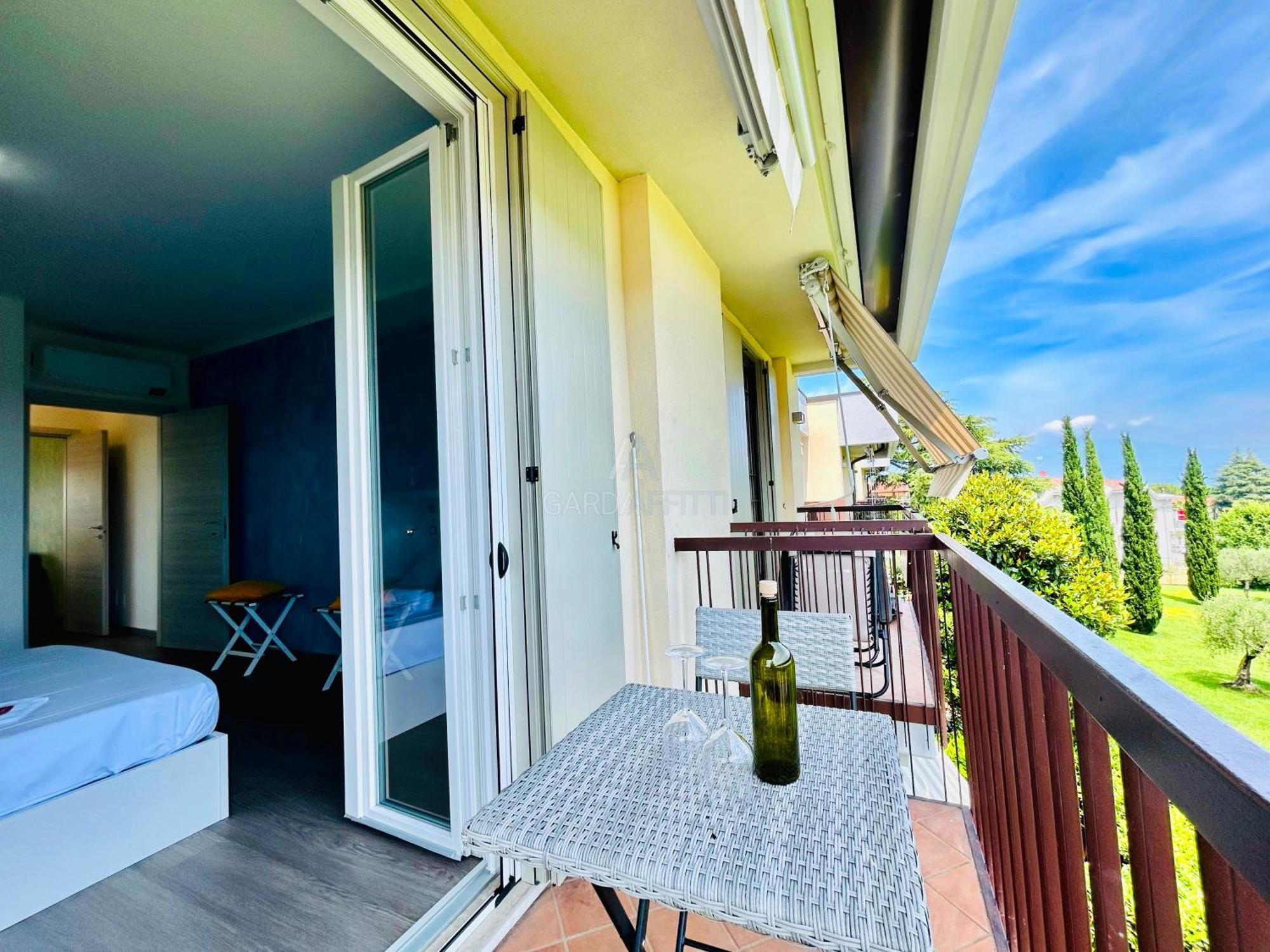 Ossidiana Apartment - Vista Lago - Centrico Sirmione Dış mekan fotoğraf