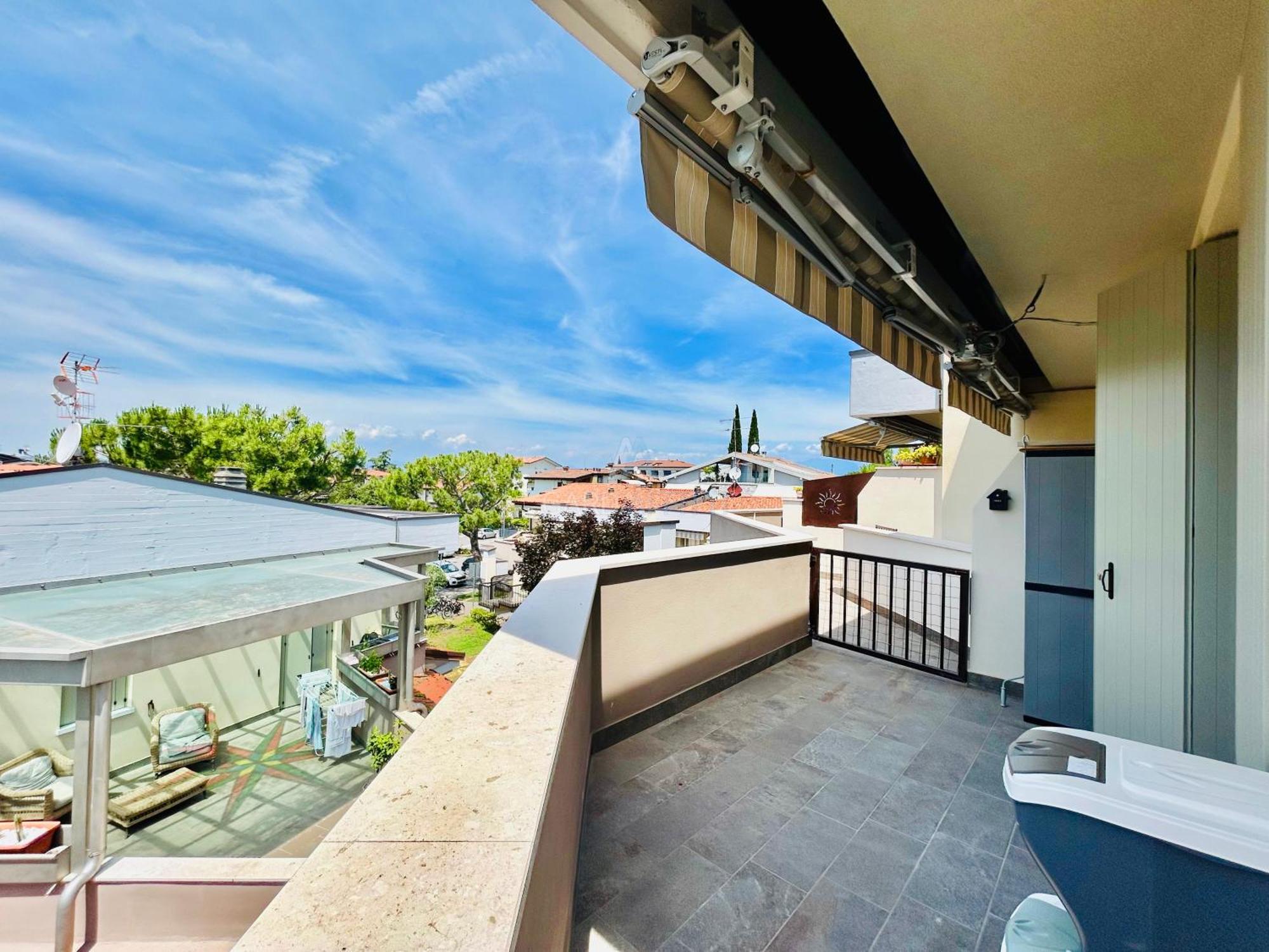 Ossidiana Apartment - Vista Lago - Centrico Sirmione Dış mekan fotoğraf